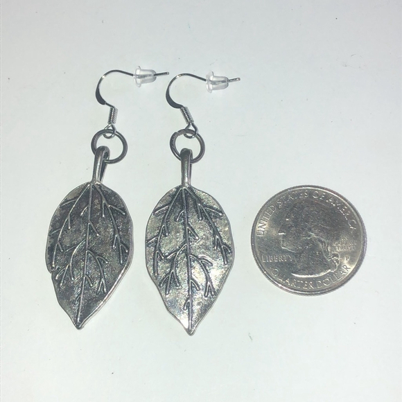 Boho Silver Tone Leaf Double Sided Dangling Pierced Earrings - Picture 4 of 5